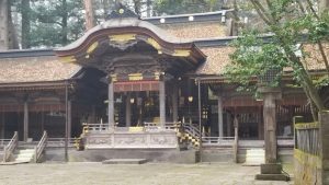 上社本宮の弊拝殿 上社本宮の弊拝殿