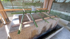 江島神社お手水 江島神社お手水